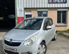 Opel Agila Domagné