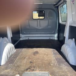 Fourgon Peugeot pack clim L1H1 2.0 hdi 125 Locqueltas