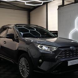 Toyota RAV4 Lounge 218 ch 2WD Pusignan