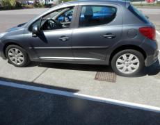 Peugeot 207 - Style  1.4e 75ch - 4 300 €