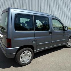 Citroen Berlingo 2.0 l hdi 90 c Les Ponts-de-C&eacute;