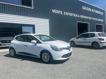Renault Clio 4 - Life  dCi 75 eco2 - 9 490 €