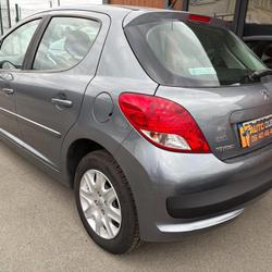 Peugeot 207 Access 1.4 HDi 70ch FAP Les Ponts-de-C&eacute;