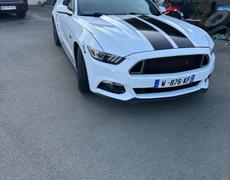 Ford Mustang Saint-Aubin-d'Aubigné