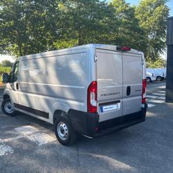 Peugeot Boxer FGN 3.0 T L2H1 120 S&amp;S BVM6 Laval