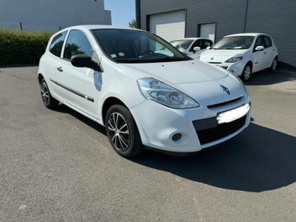 Renault Clio 3 - Authentique Euro 5  dCi 75 eco2 - 5 490 €