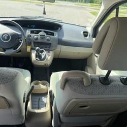 Renault Scenic 2 Carminat 1.9 dCi 130 Lanester