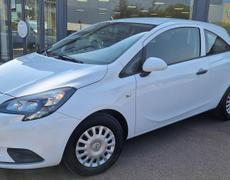 Opel Corsa - Essentia  1.2 70 ch - 6 990 €