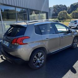 Peugeot 2008 F&eacute;line Titane 1.6 e-HDi 115ch FAP BVM6 Tr&eacute;daniel