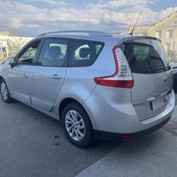 Renault Scenic 3 Zen dCi 110 Energy eco2 Les Ponts-de-C&eacute;