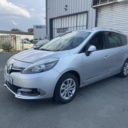 Renault Scenic 3 Zen dCi 110 Energy eco2 Les Ponts-de-C&eacute;