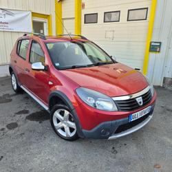 Dacia Sandero Stepway 1.5 dCi 70 eco2 Laubri&egrave;res
