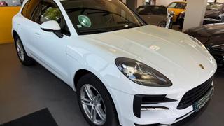 Porsche Macan  - photo 2