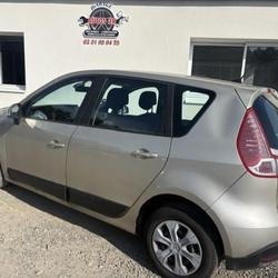 Renault Scenic 3 Expression dCi 105 eco2 Saint-Avaugourd-des-Landes