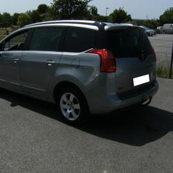 Peugeot 5008 Style 1.6 BlueHDi 120ch S&amp;S BVM6 Plo&euml;rmel