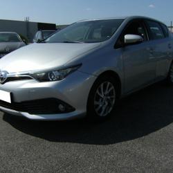 Toyota Auris Dynamic 112 D-4D Plo&euml;rmel