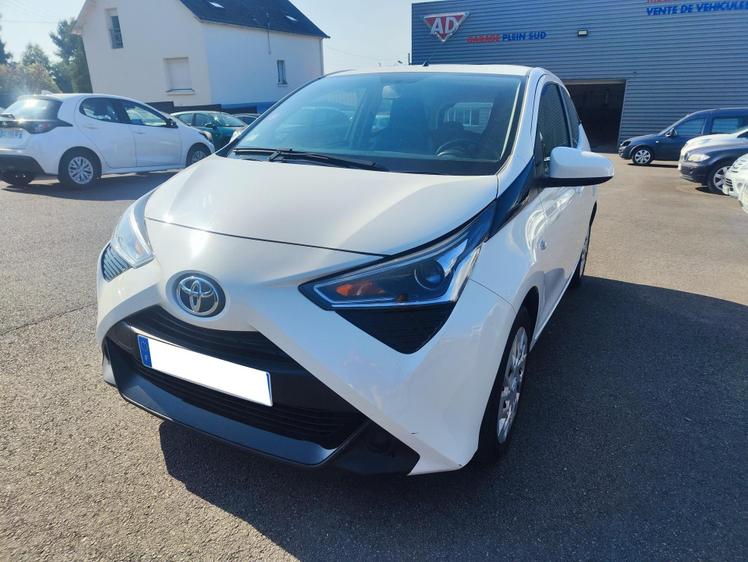Toyota Aygo  - 7 990 €
