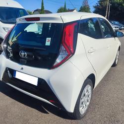 Toyota Aygo x-play 1.0 VVT-i Saint-Nicolas-de-Redon