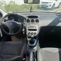 Peugeot 308 Phase 1 1.6 l Hdi 90 cv Les Ponts-de-C&eacute;