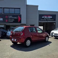 Dacia Sandero Black Line 2 Euro 5 1.2 16V 75 Sainte-Gemmes-sur-Loire
