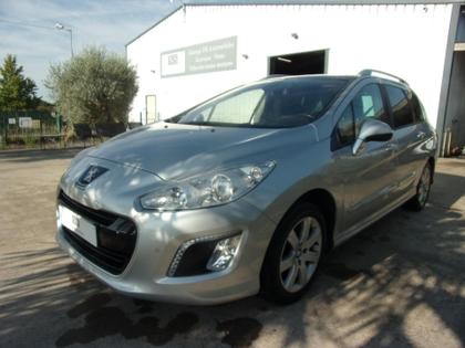 Peugeot 308 SW Phase 2 - Allure  1.6 e-HDi 115ch FAP - 8 990 €