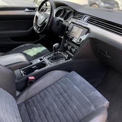 Volkswagen Passat Carat Edition DSG6 2.0 TDI 150 BlueMotion Technology Ch&acirc;teaugiron