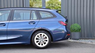 BMW Serie 3  - Lounge - photo 2