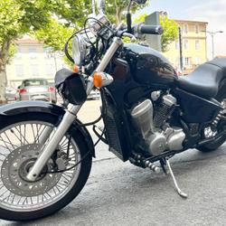Honda Shadow  Saint-Gaudens