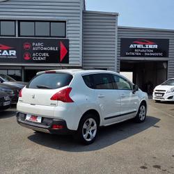 Peugeot 3008 Access 1.6 HDi 16V 112ch FAP Sainte-Gemmes-sur-Loire