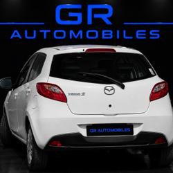 Mazda Mazda2 El&eacute;gance 1.4L MZ-CD Qu&eacute;vert