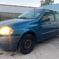 Renault Clio 2 RTE 1.4L Saint-Herblain
