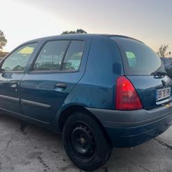 Renault Clio 2 RTE 1.4L Saint-Herblain
