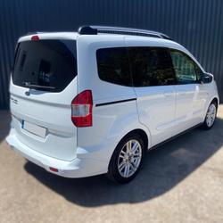 Ford Tourneo Courier Titanium 1.0 E 100 BV6 S&amp;S La Montagne