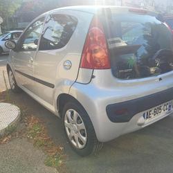 Peugeot 107 Trendy 1.0e 12V 68ch BLUE LION La Baule-Escoublac