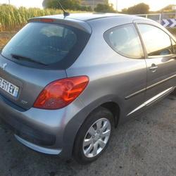 Peugeot 207 Style USB Box 1.4e 75ch Conlie