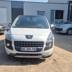 Peugeot 3008 F&eacute;line 1.6 HDi 16V 110ch FAP BMP6 Mor&eacute;ac
