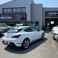 Opel Astra GTC GTC 1.4 i Turbo 16V ecoFLEX S&S 140 cv Sainte-Gemmes-sur-Loire