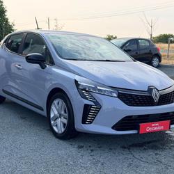 Renault Clio 5 Evolution E-Tech full hybrid 145 ch GSR2 Bazoges-en-Paillers