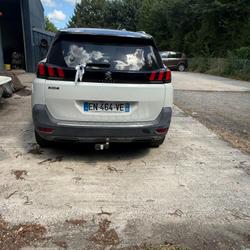 Peugeot 5008 Allure 2.0 BlueHDi 150ch S&amp;S BVM6 Val-Couesnon
