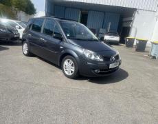 Renault Scenic 2 Latitude 1.9 dCi 130