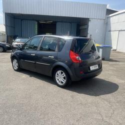 Renault Scenic 2 Latitude 1.9 dCi 130 Carquefou