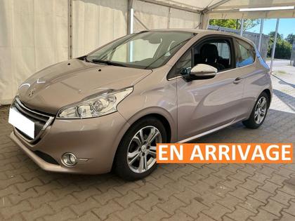 Peugeot 208 - ALLURE 1.4L VTI 95CH - 7 495 €