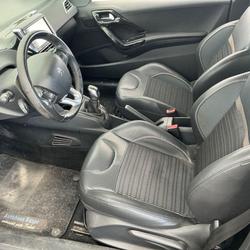 Peugeot 208 ALLURE 1.4L VTI 95CH Soliers
