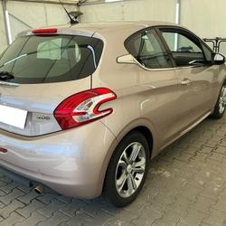 Peugeot 208 ALLURE 1.4L VTI 95CH Soliers