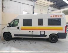 Fourgon Peugeot Saint-Mesmes