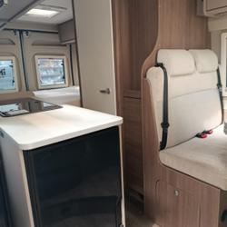 Fourgon Peugeot Peugeot CV600 Saint-Mesmes