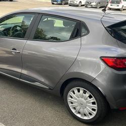 Renault Clio 4 Zen 90g dCi 90 Energy eco2 occasion - Louvign&eacute;-du-D&eacute;sert - photo 2/9