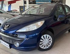Peugeot 207 - Premium A  1.6 VTi 16V 120ch - 7 995 €