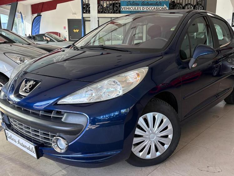 Peugeot 207  - Premium - 6 995 €