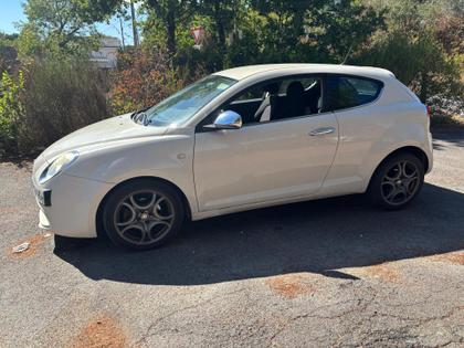 Alfa Romeo Mito - Distinctive  1.3 JTDm Start &amp; Stop 95 - 8 990 €